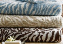 Matouk Regine Bath Towel